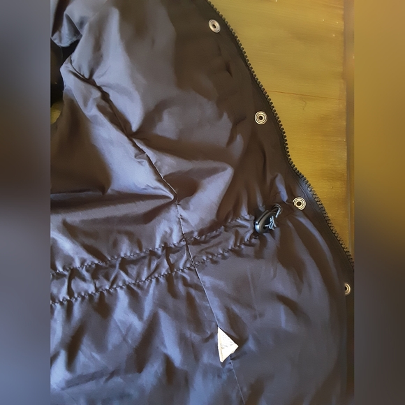 J.Crew Black Down Zip-up Puffer Vest - Picture 6 of 9